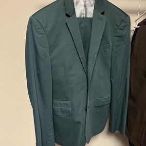 Men's Green Express Suit (Pants and Blazer) 28x32, 36S